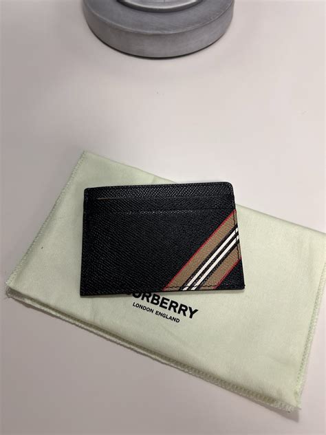 burberry картхолдер|Burberry Limited.